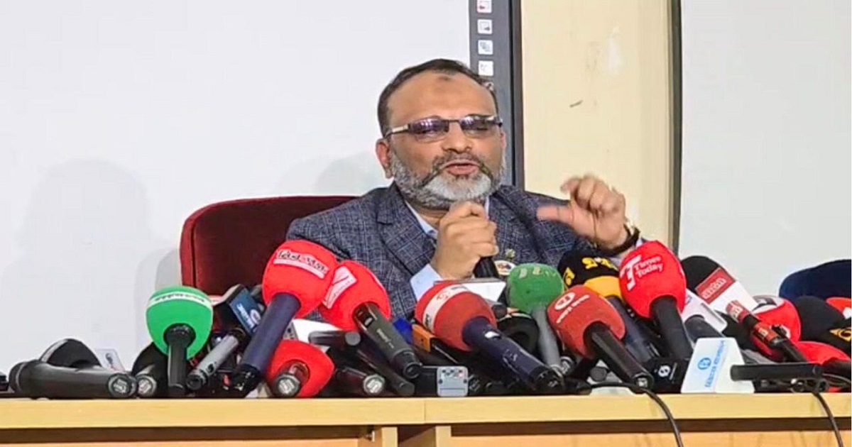 ঢাবি উপাচার্যের পদত্যাগের ঘোষণা