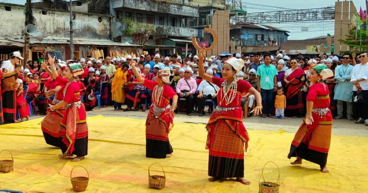 ‘বৈসাবি উৎসব’ কে কেন্দ্র করে উৎসবমুখর পার্বত্য জেলা