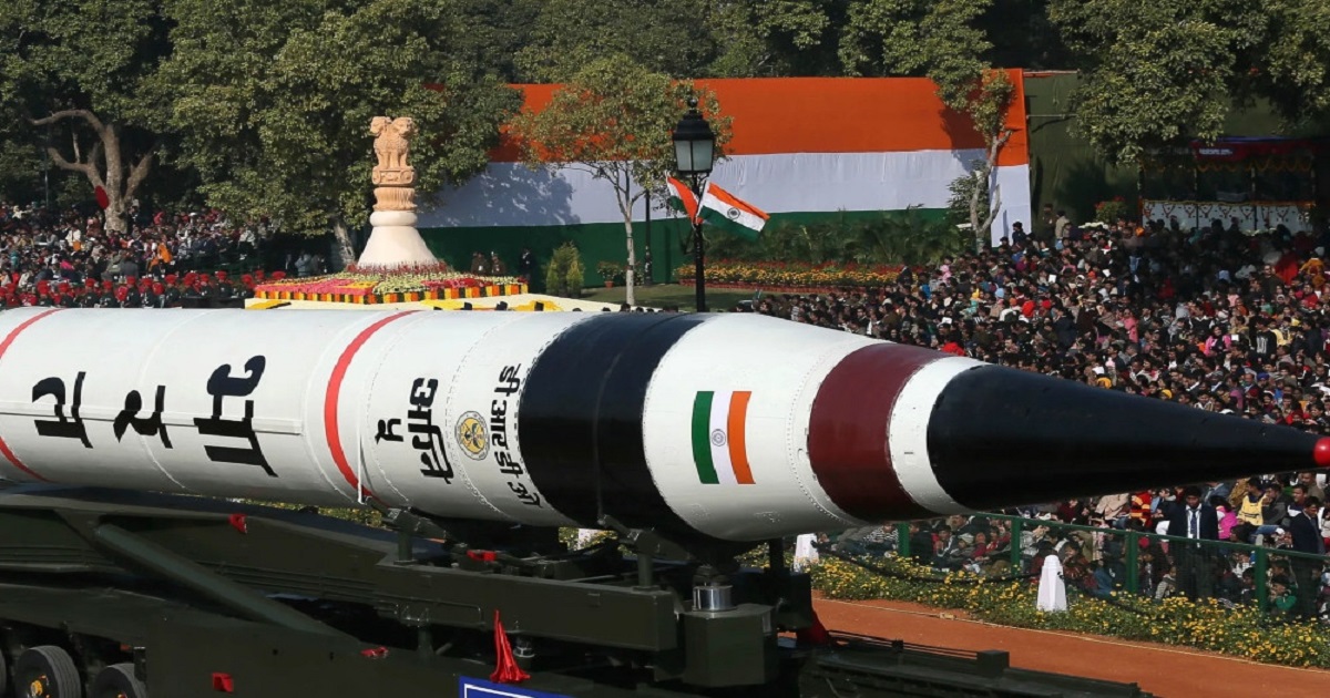 ভারতের প্রথম পারমাণবিক অস্ত্র বহনে সক্ষম ক্ষেপণাস্ত্রের সফল পরীক্ষা