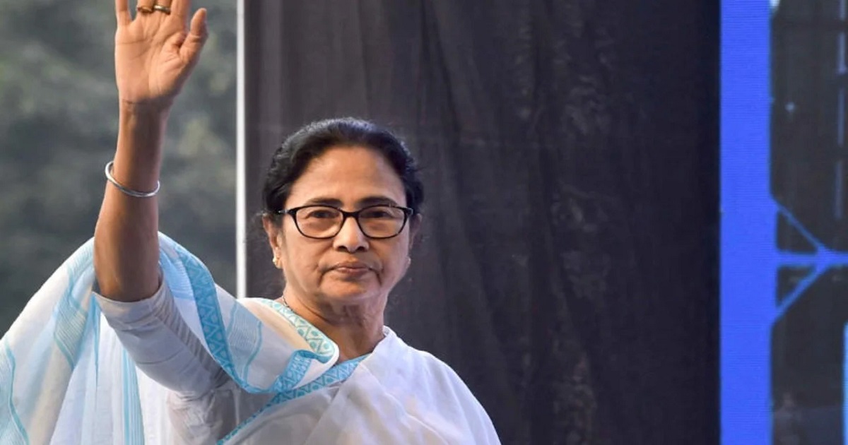 হাদি হত্যাকাণ্ডে ‘বিতর্কিত মন্তব্য’ : মমতার বিরুদ্ধে এফআইআর