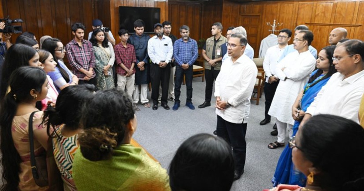 প্রধানমন্ত্রীর সঙ্গে সাক্ষাৎ করলেন গুম ও খুনের শিকার ভুক্তভোগী পরিবারের সদস্যরা