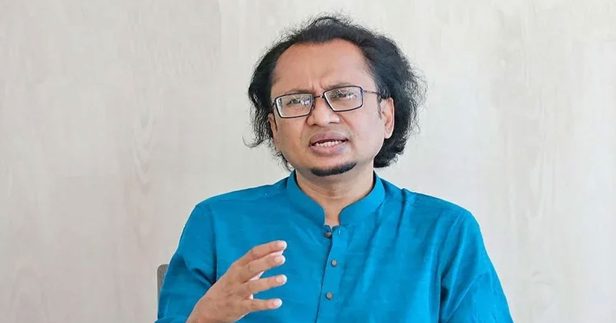 দিল্লির বিমানবন্দর থেকে ফেরত আসছেন প্রধানমন্ত্রীর তথ্য উপদেষ্টা